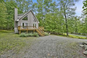 109 Robin Way