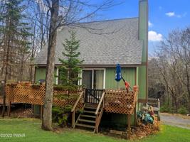 110 Upper Spruce Ct