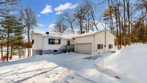 231 Mountain Lake Dr
