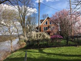 1009 Delaware Dr