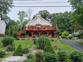 171 N Lake Dr