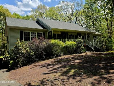 807 E Spur Court