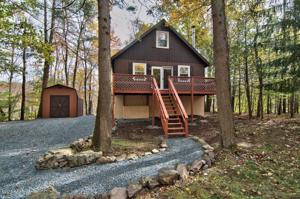 3902 Navaho Ln