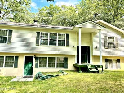 104 Hedge Drive