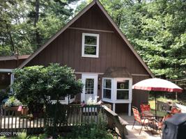 113 Hedge Dr