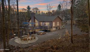 110 Blueberry Ct