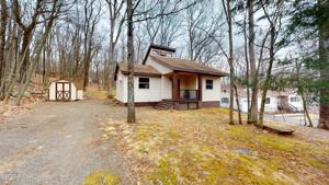 125 Lakeview Dr