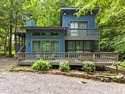 18 Rockway Road