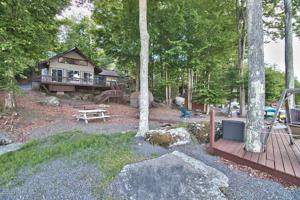 1207 W Lakeview Dr