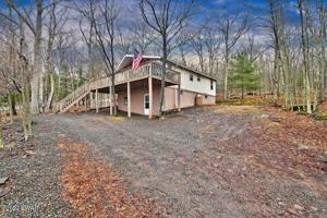 140 Pebble Rock Rd