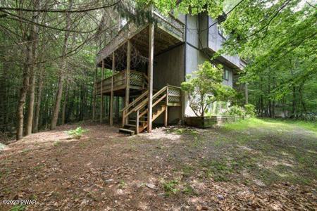 25 Hemlock Lane