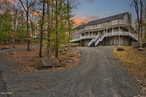 110 Cannonball Ct