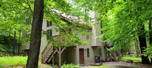 7 Livingston Ln