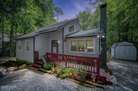 1396 Woodview Ter