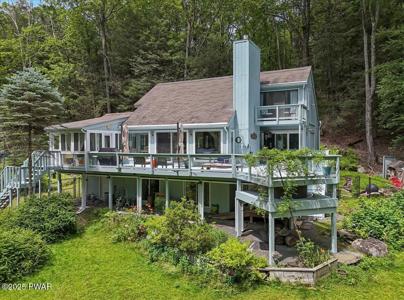 115 Washington Drive