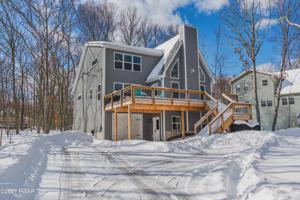 123 Rainbow Dr