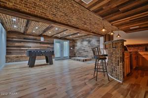 116 Bridle Rd