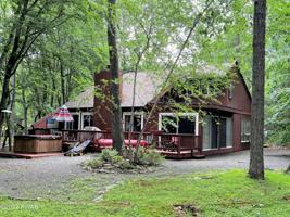 803 Green Ct