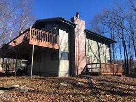 105 Portage Ln