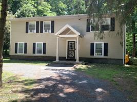 6 Chipmunk Ct