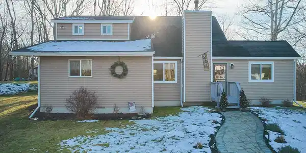 140 Southwynd Drive