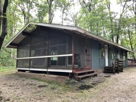 804 Lakeview Ct