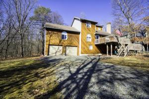 104 Karl Hope Blvd