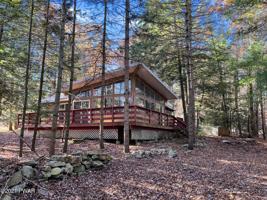 110 Hillside Dr