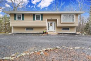 802 Mustang Ct