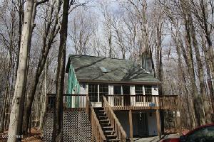 472 Oakwood Ct