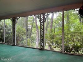120 Waterview Dr