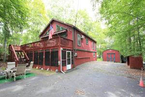 110 Acorn Ct