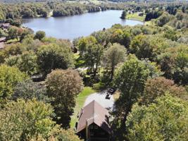 41 LAKEVIEW Dr