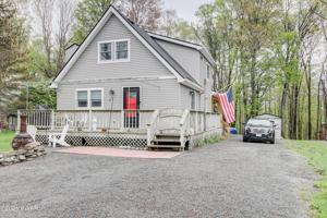 12 Woodhill Ln