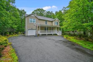 112 Andiron Way
