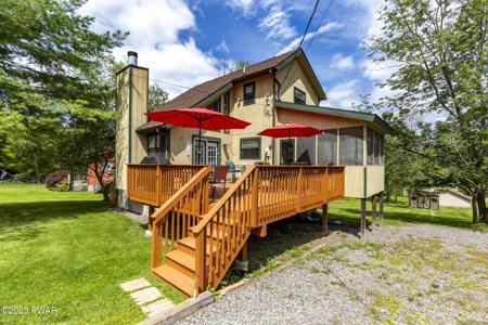 79 Forest Lane