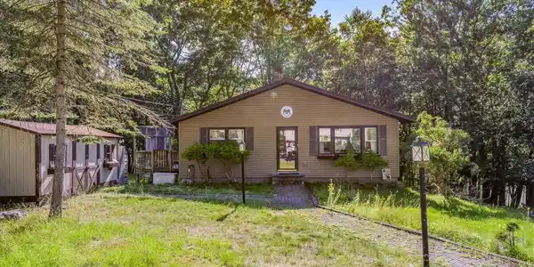 125 N Forrest Drive