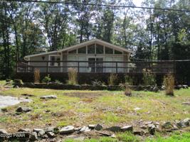 135 W Shore Dr