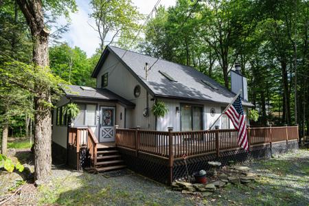 3853 Applegate Road