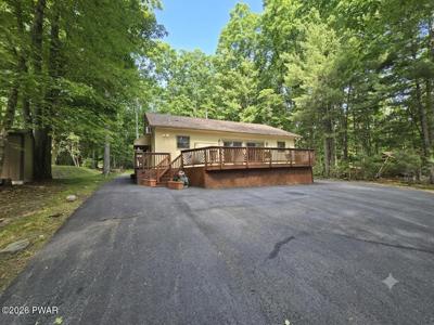 24 Lakeside Drive