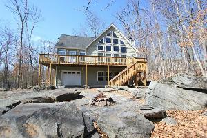 108 Constitution Dr