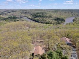 114 Blackbird Ct