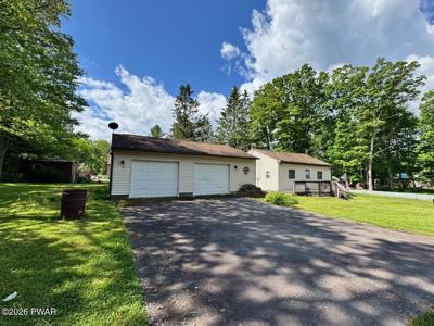 113 E Oak Lane