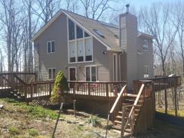 111 Maple Ct