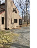 101 Ridgeway Dr