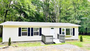 98 Tiffany Rd