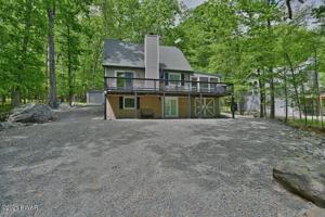 138 Lamplighter Ln