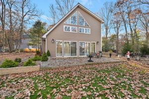 145 W Shore Dr