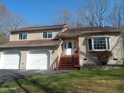 102 Crescent Lake Cove Court