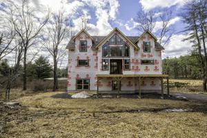 116 Log Cabin Dr